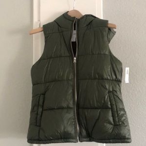 Army Green Puffer Vest with Hood.